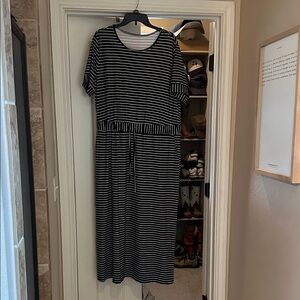 SHEIN Black and White Striped Midi Dress